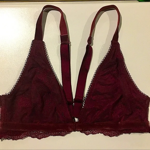 Victoria‘s Secret Maroon Lace Bralette - Picture 12 of 15